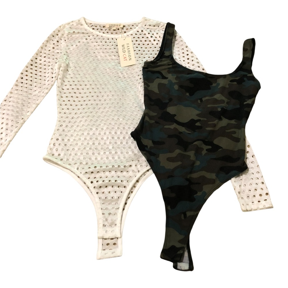 Bodysuits lot of 2, NWT long sleeve ivory / camo tank, both snap bottoms, Sz S